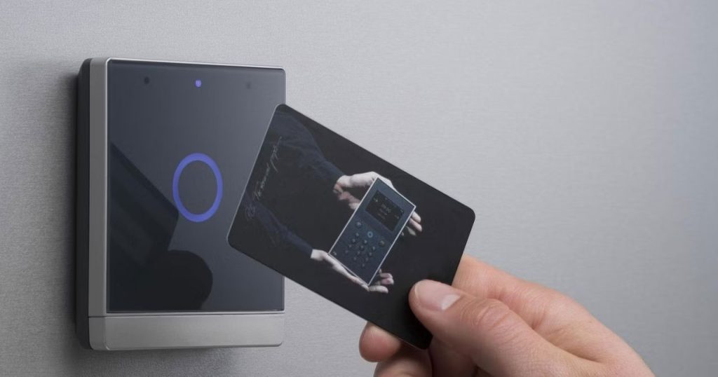 دستگاه‌های RFID: کارکرد، کاربردها و آینده تکنولوژی - توسعه فناوری سپید ...